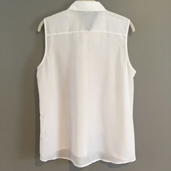 Violet & Claire sheer ivory studded blouse NWT - Picture 3 of 5